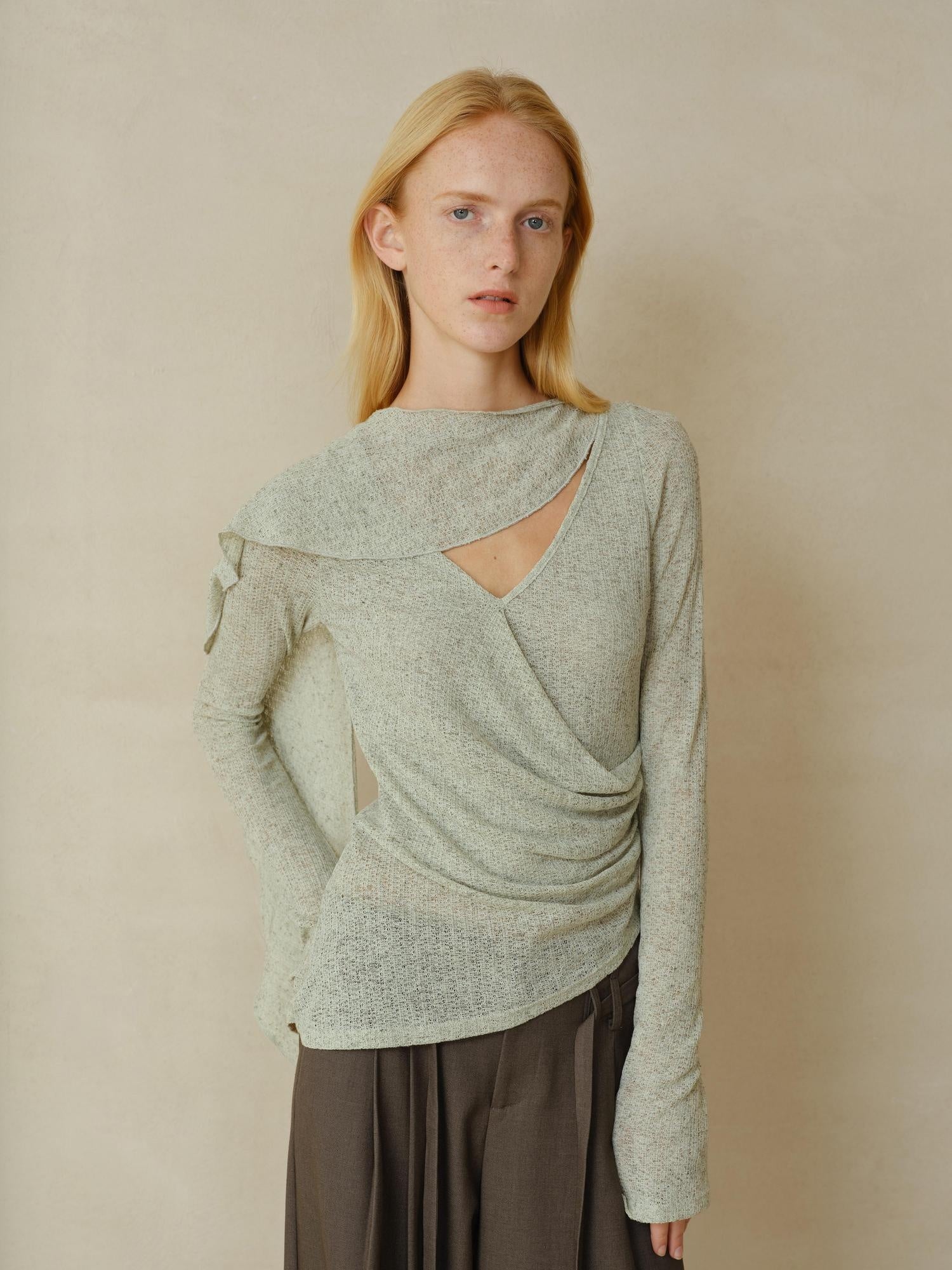 someonesometimes Linen Blend V-neck Bell Sleeve Slim Sage Green Cross Women Long Sleeve T-Shirts
