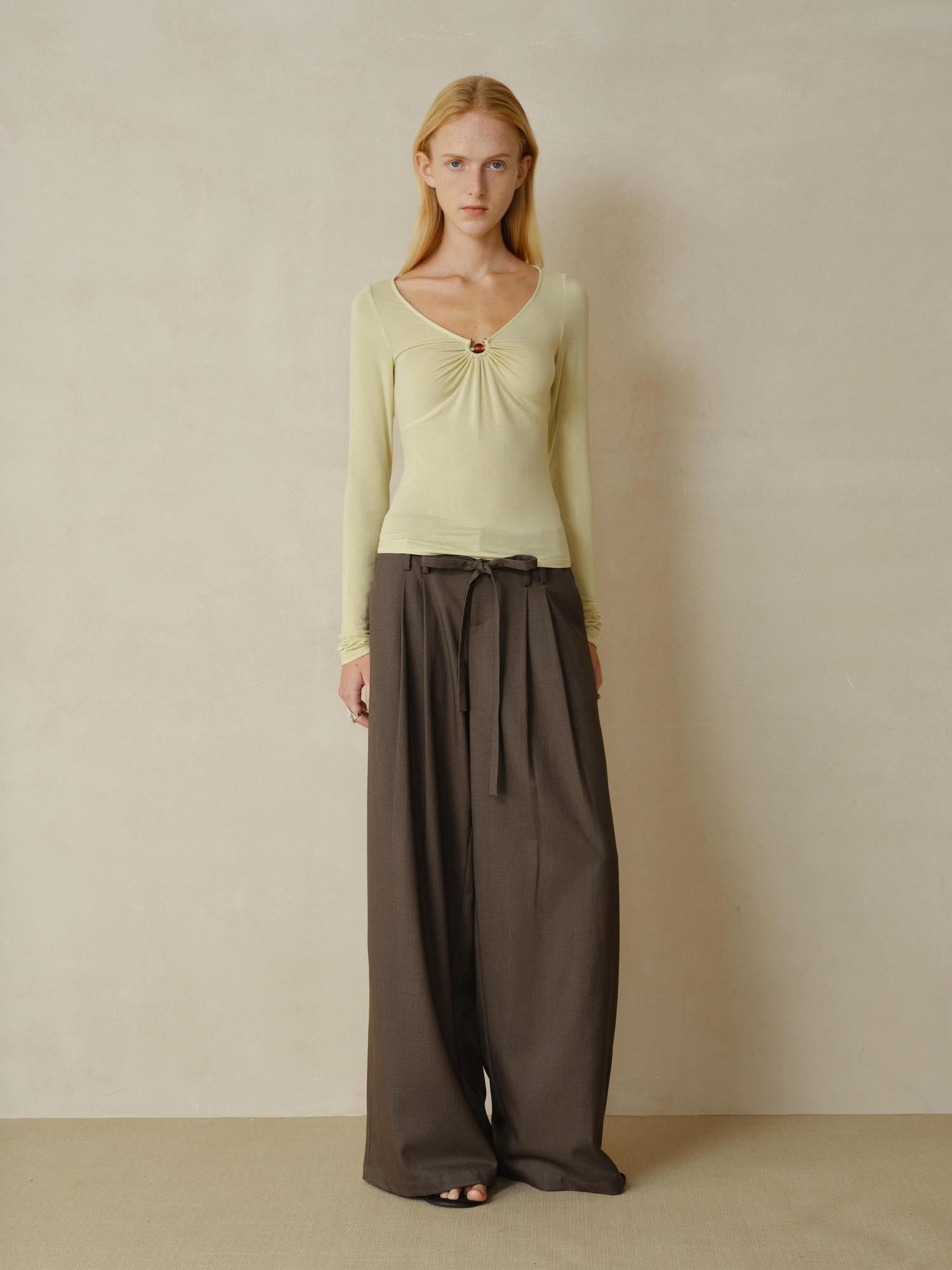 someonesometimes Pleated Commuter Natural Waist Tea Brown Lyocell Blend Wide Leg Pants