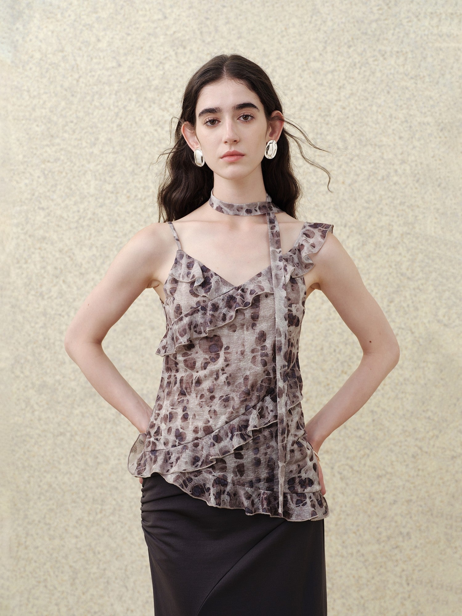 someonesometimes Slim Fit V-neck Strappy Mid Length Women Leopard Print Amber Brown Camisoles