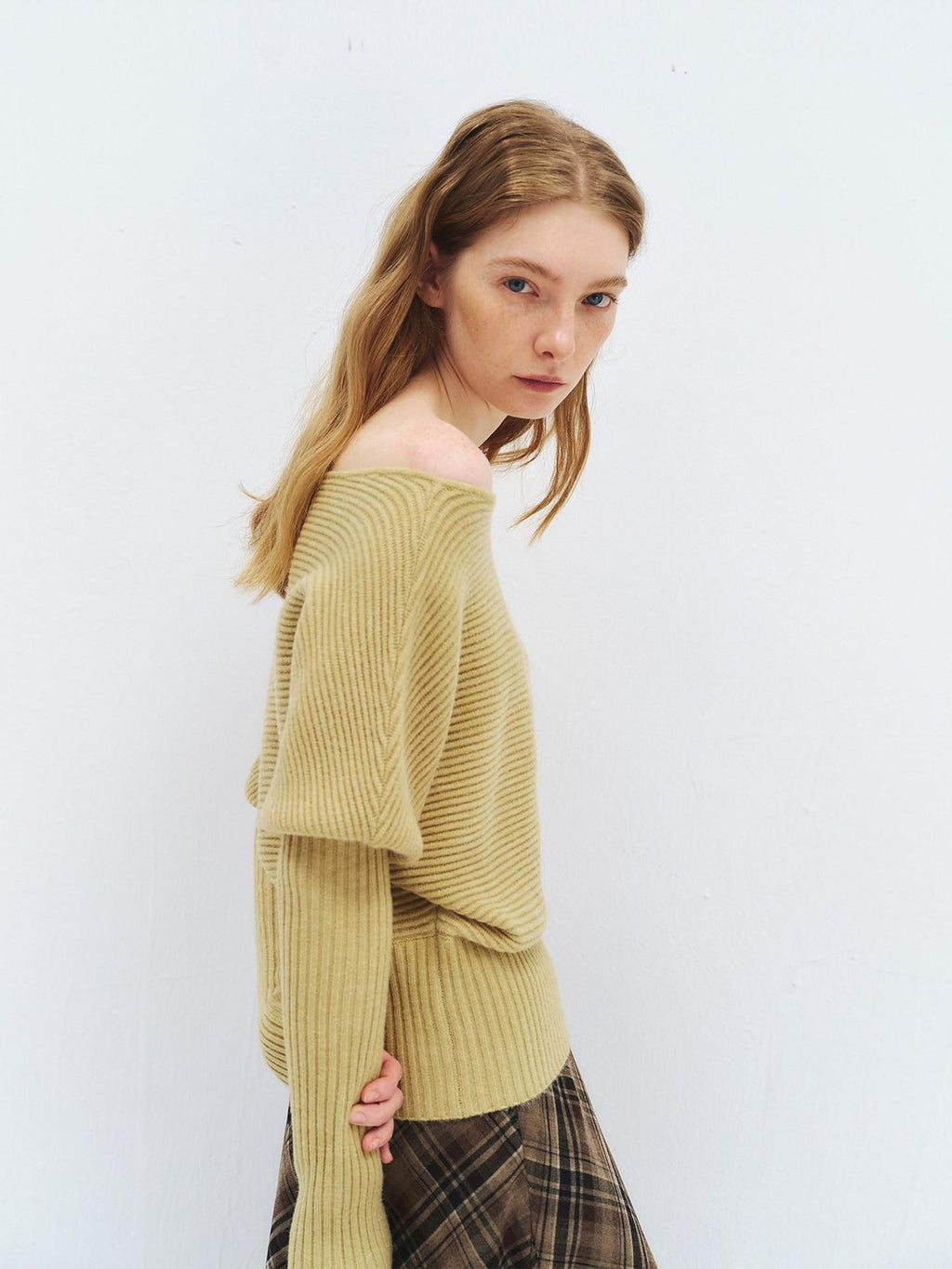 someonesometimes Soft Acrylic Blend Knitted Oversized Casual Women Willow Green Fashion Scarves