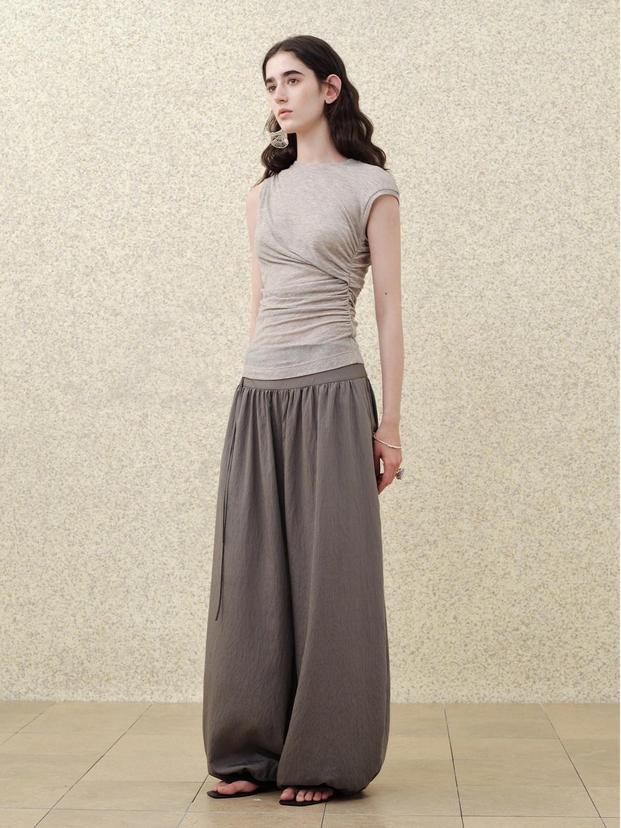 someonesometimes Soft Modal Lantern Natural Waist Button Fly Women Smoke Gray Wide Leg Pants