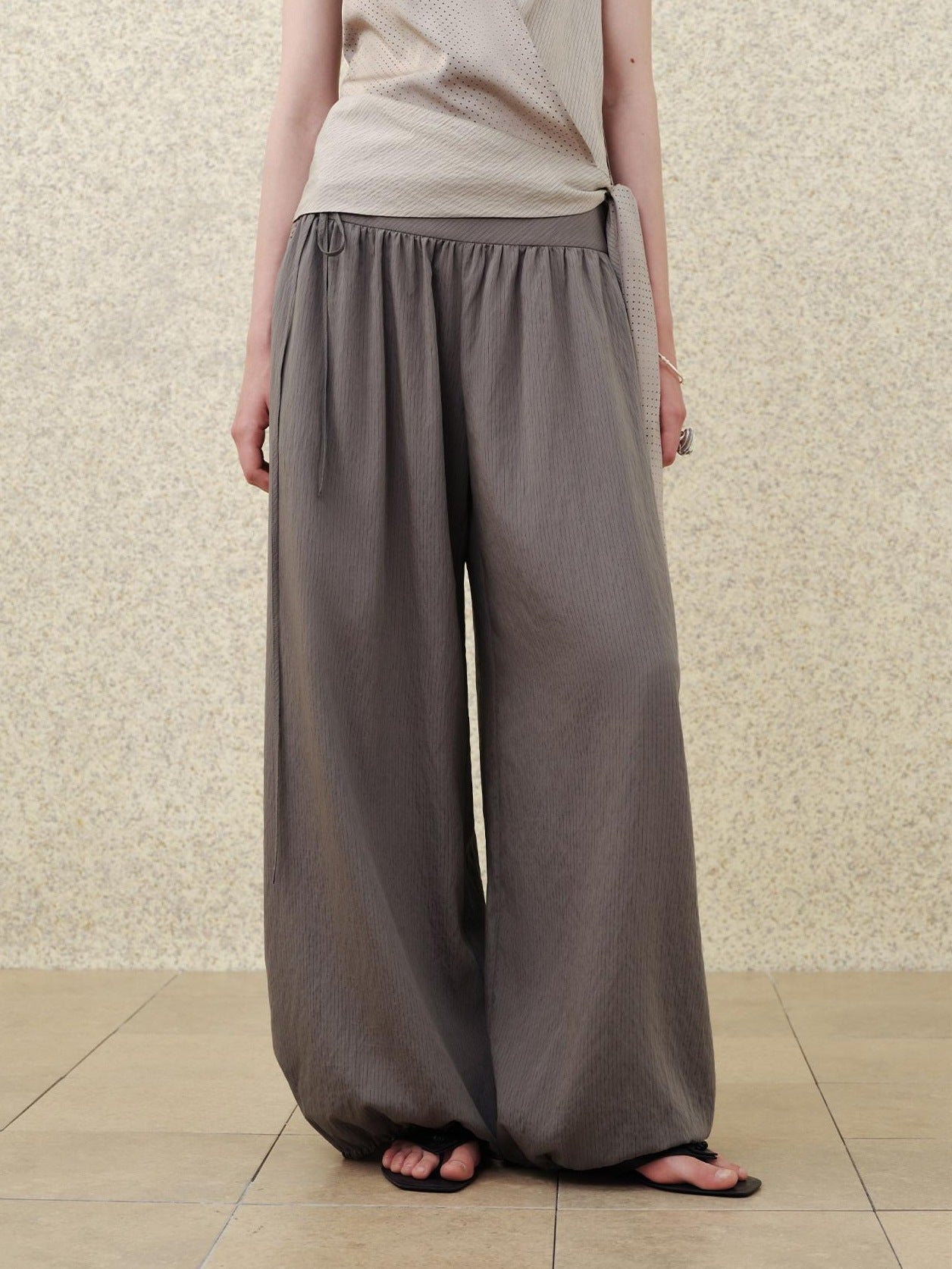 someonesometimes Soft Modal Lantern Natural Waist Button Fly Women Smoke Gray Wide Leg Pants