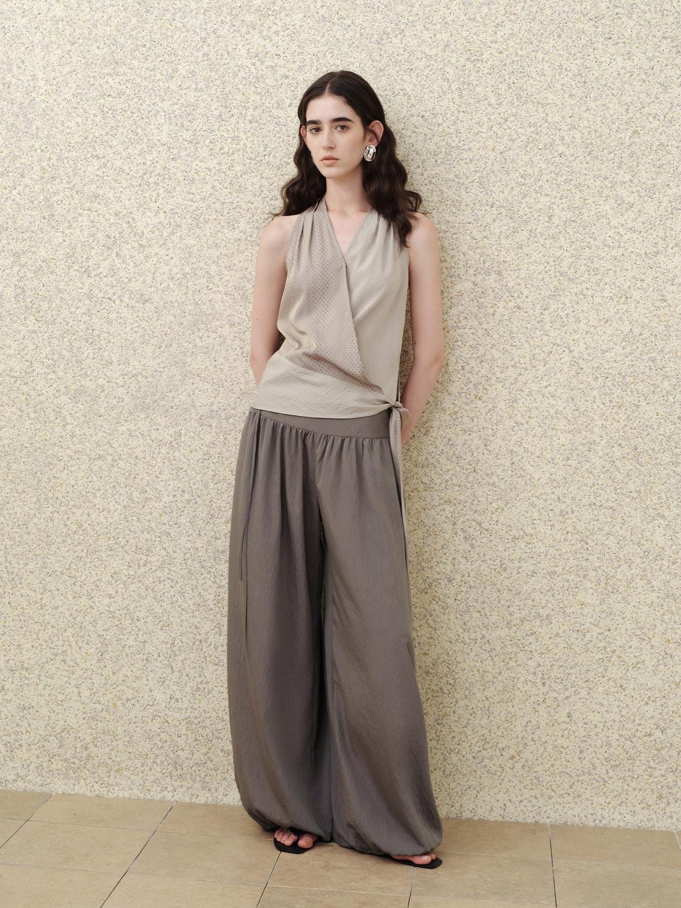someonesometimes Soft Modal Lantern Natural Waist Button Fly Women Smoke Gray Wide Leg Pants