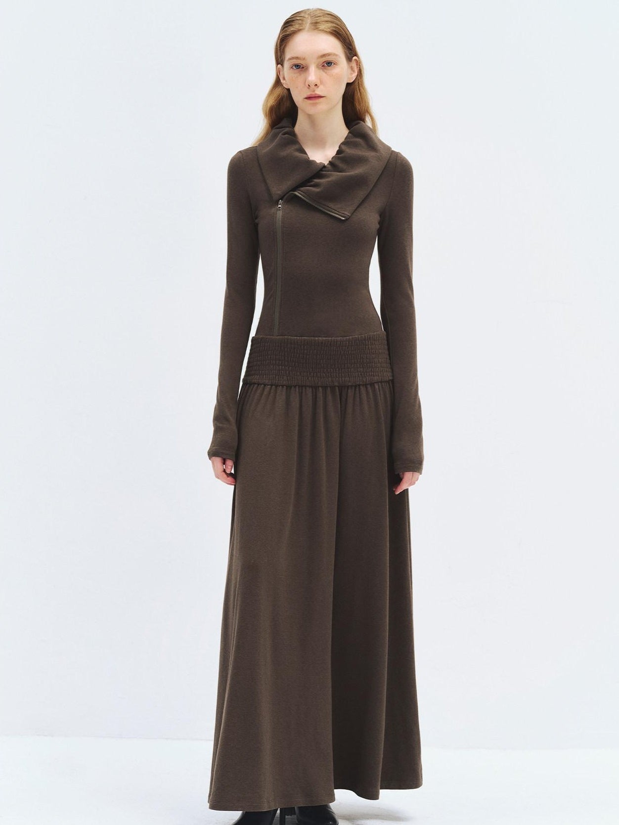 someonesometimes Viscose Blend Minimalist Long Sleeve H Cut Slim Women Travel Maxi Dresses