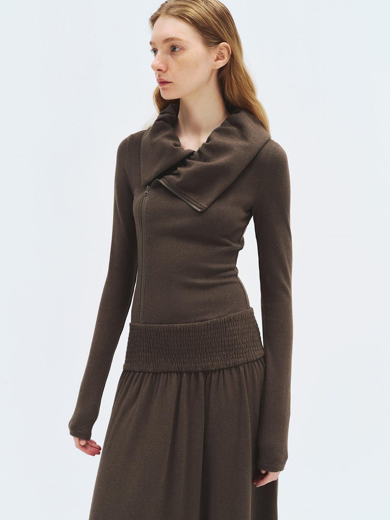 someonesometimes Viscose Blend Minimalist Long Sleeve H Cut Slim Women Travel Maxi Dresses