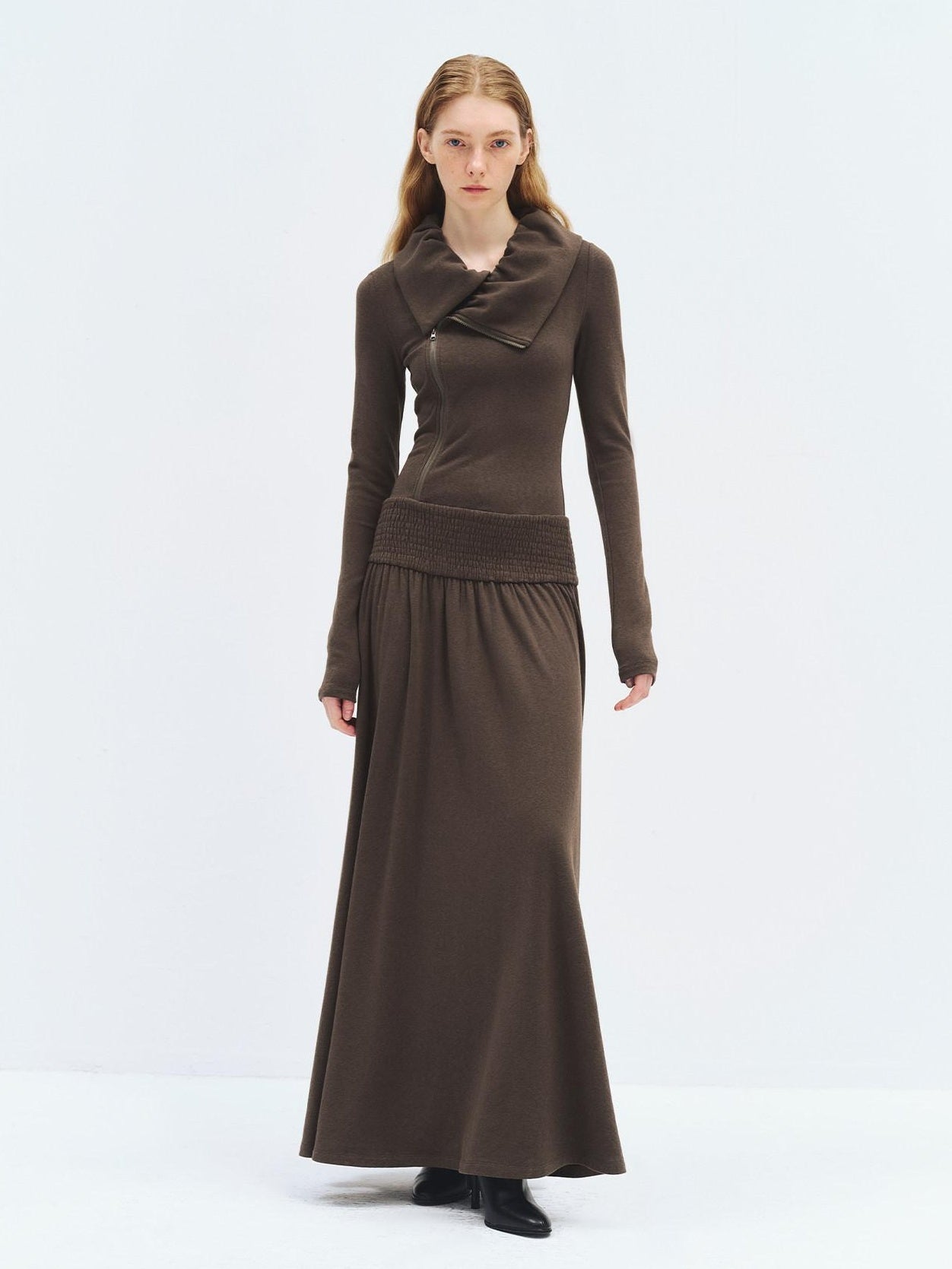 someonesometimes Viscose Blend Minimalist Long Sleeve H Cut Slim Women Travel Maxi Dresses
