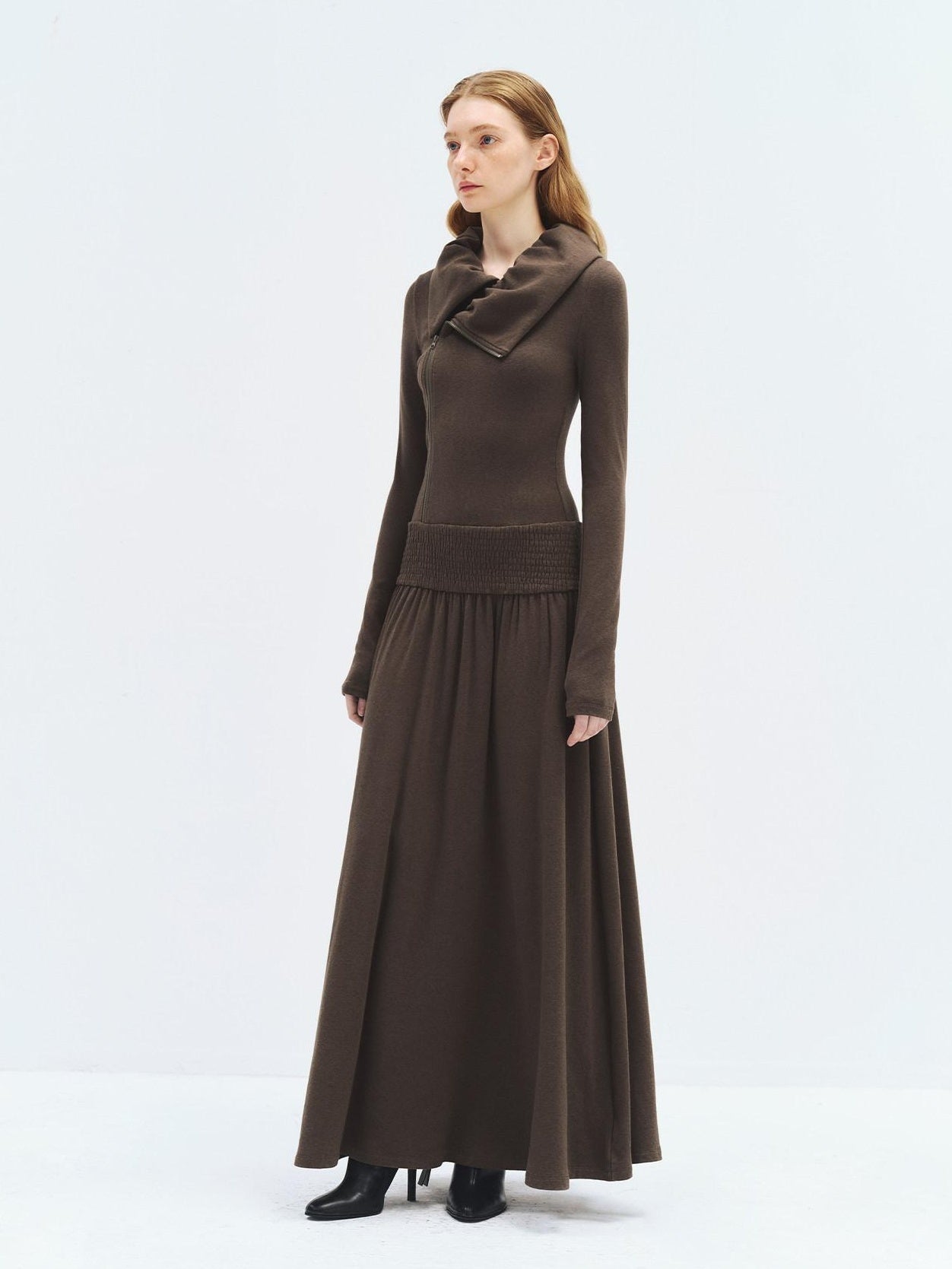 someonesometimes Viscose Blend Minimalist Long Sleeve H Cut Slim Women Travel Maxi Dresses