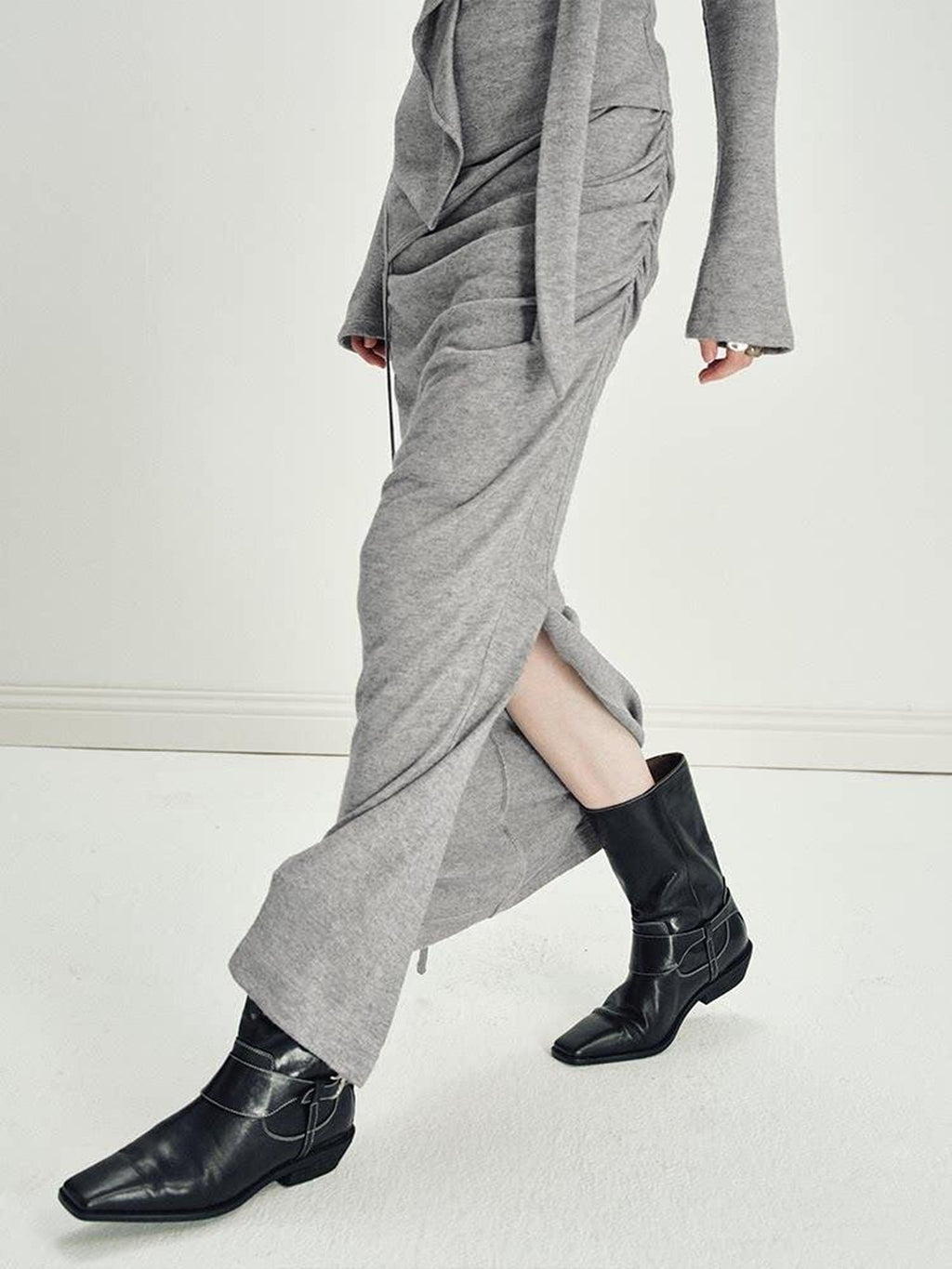 someonesometimes Viscose Knit Pullover Two Piece Heather Grey Crewneck Women Top & Skirt Sets