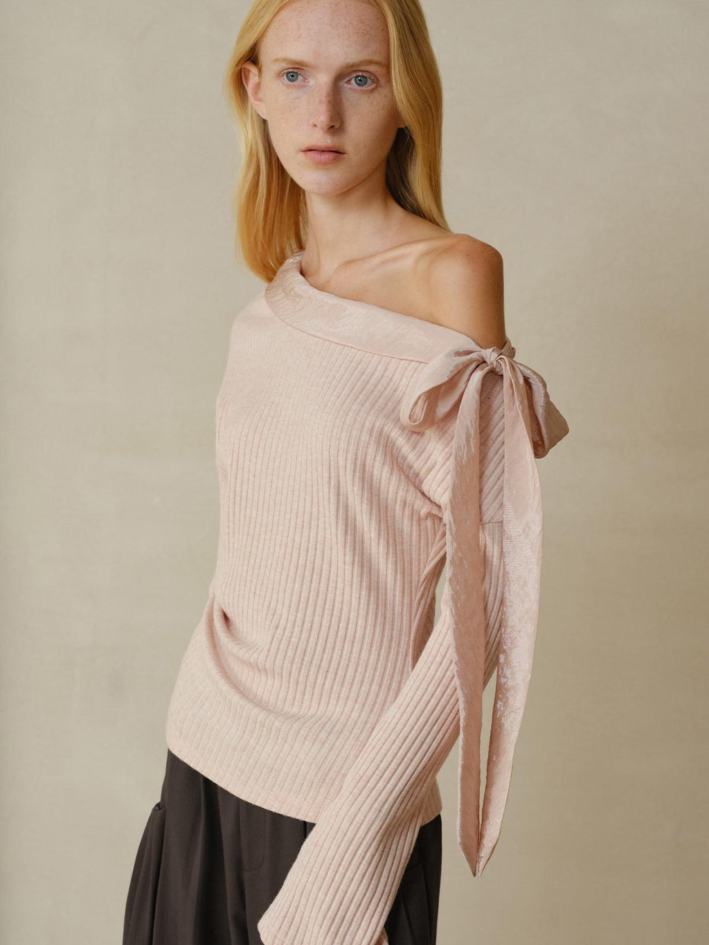 someonesometimes Viscose Nylon Blend Slim One Shoulder Tie Long Sleeve Women Dusty Pink Top