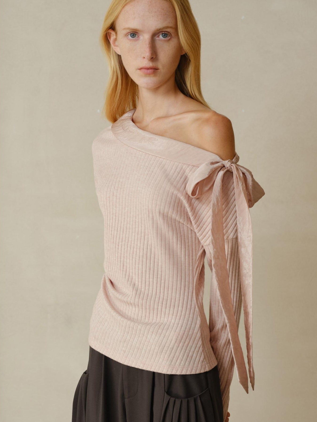 someonesometimes Viscose Nylon Blend Slim One Shoulder Tie Long Sleeve Women Dusty Pink Top