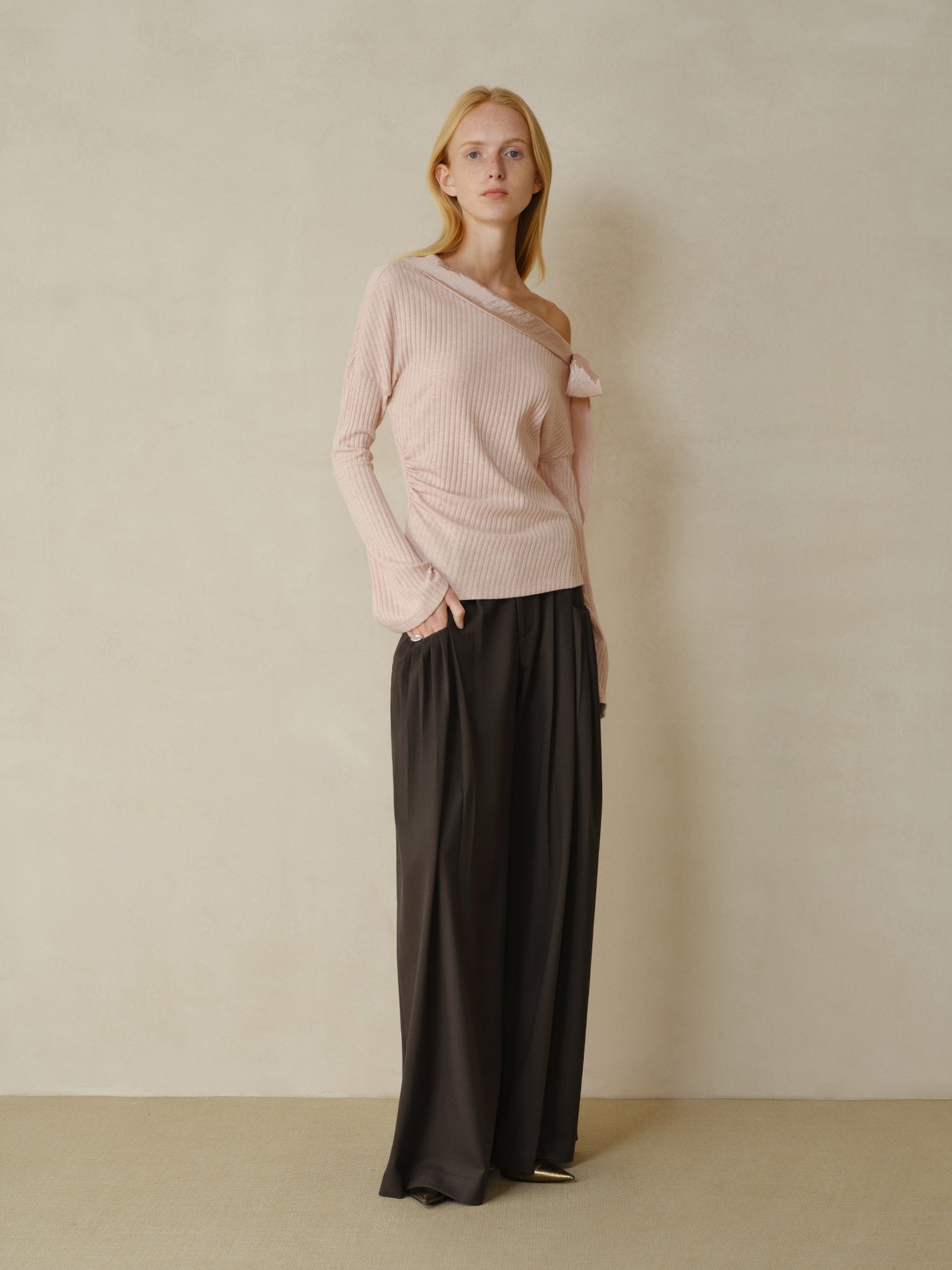 someonesometimes Viscose Nylon Blend Slim One Shoulder Tie Long Sleeve Women Dusty Pink Top