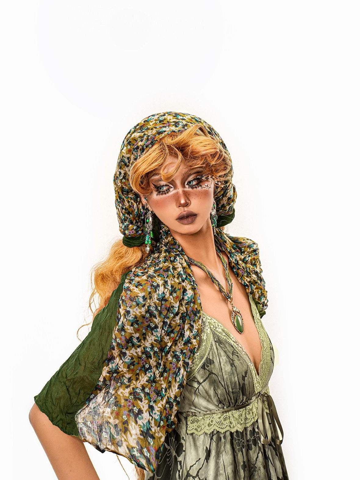 sugartiger Caramel Leopard Handwoven Oil Painting Vintage Women's Ceramic Necklaces