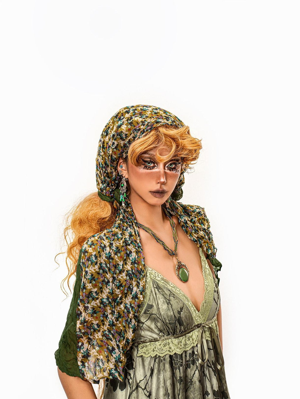 sugartiger Caramel Leopard Handwoven Oil Painting Vintage Women's Ceramic Necklaces