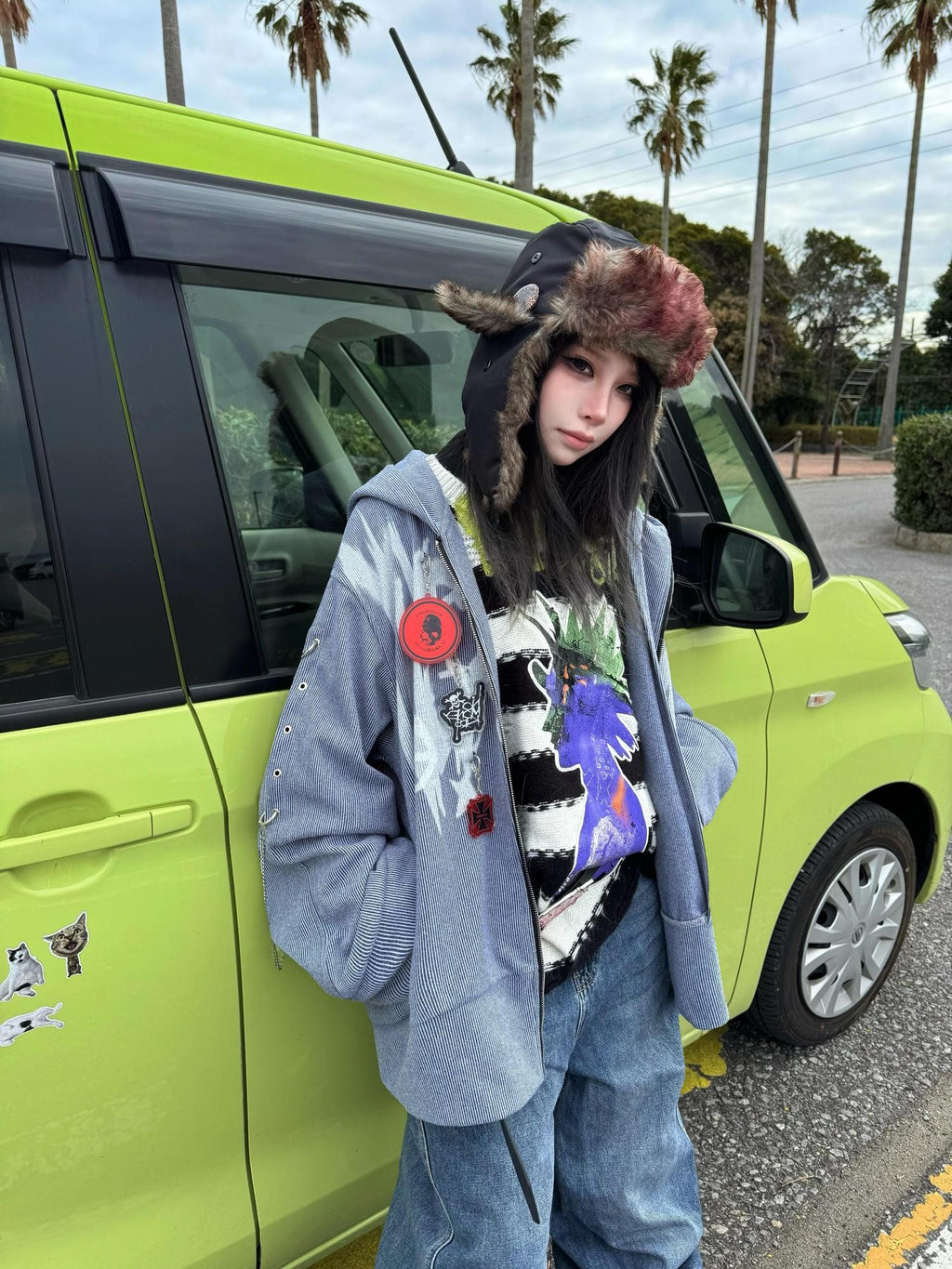 triSEGG Striped Graffiti Print Metal Tag Loose Fit Women's Polyester Hoodies