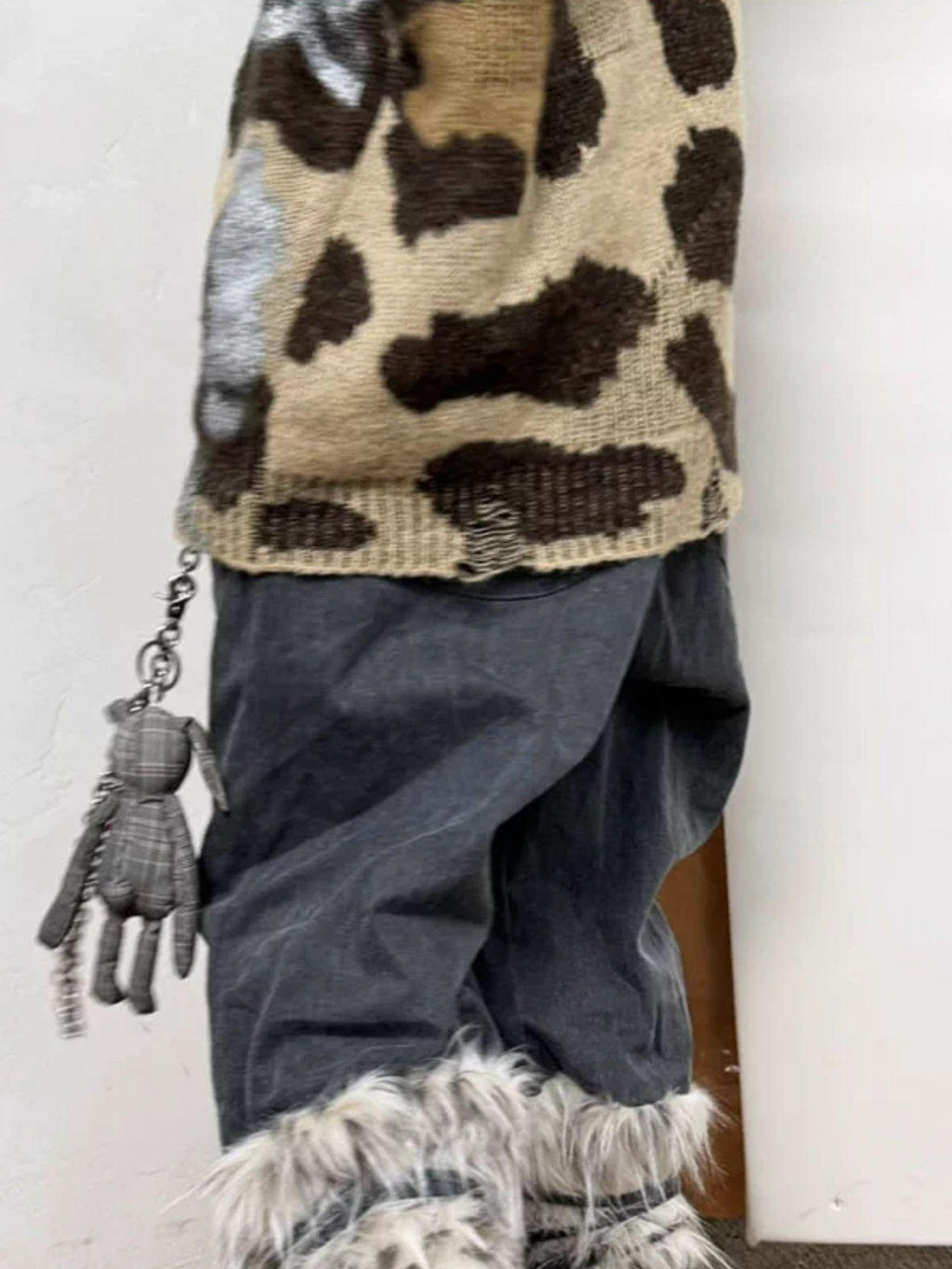 triSEGG Washed Faux Fur Panel Drawstring Loose Fit Women's Denim Wide-leg Jeans